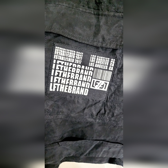 NWT SHORTS SIZE SMALL black - Picture 8 of 8